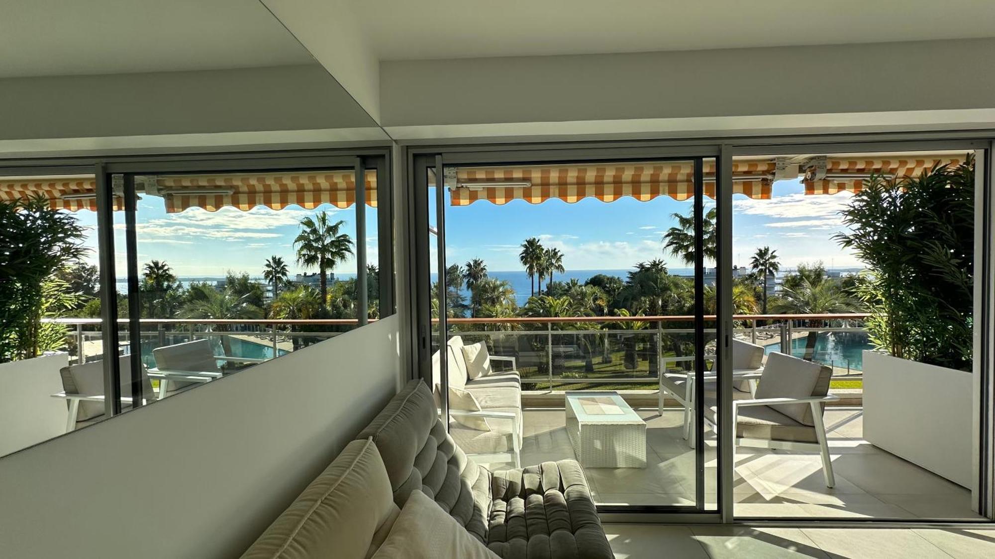 Appartement 2 Chambres Vue Mer Panoramique, Proche Croisette Cannes ヴァロリス エクステリア 写真