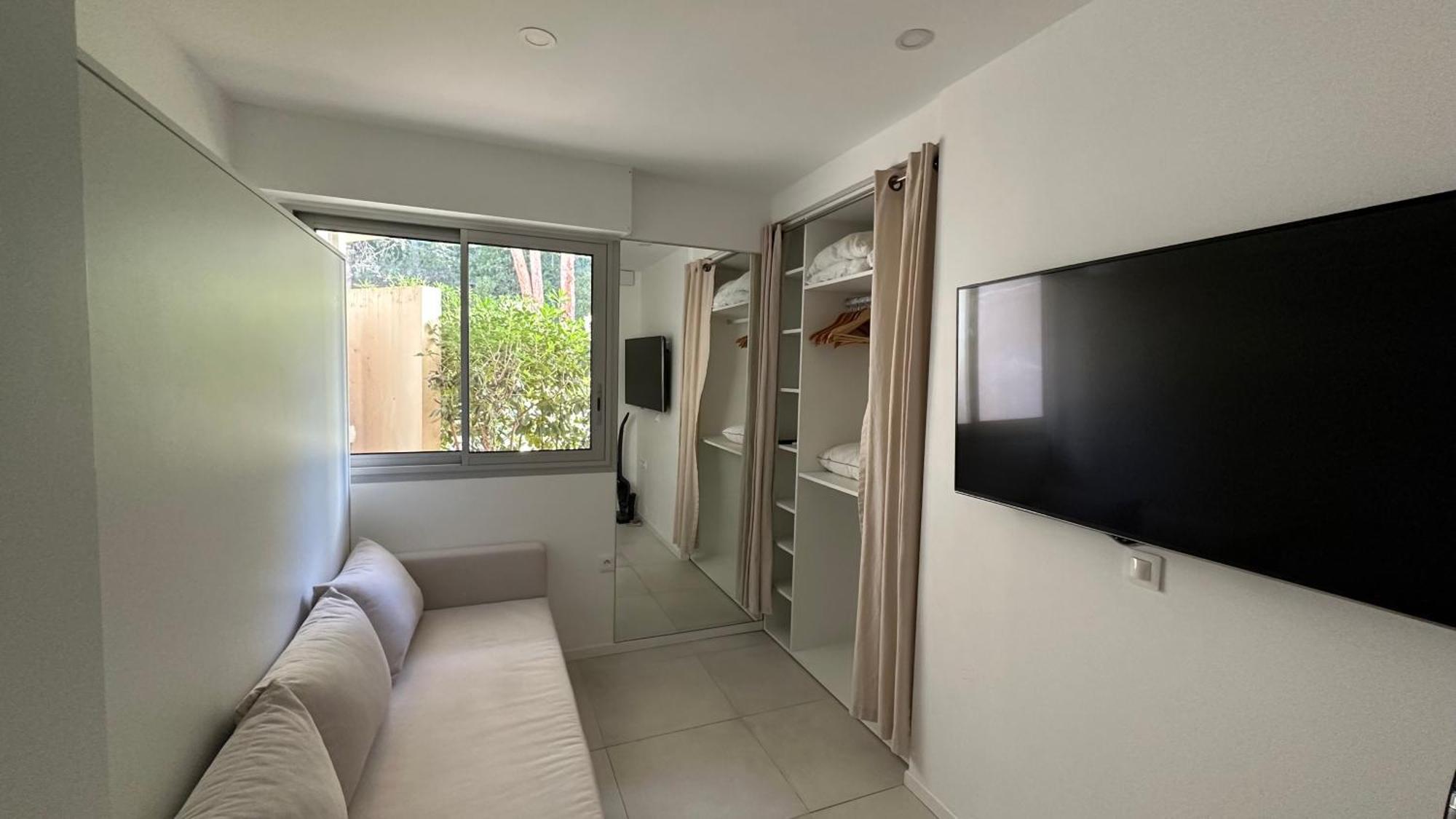 Appartement 2 Chambres Vue Mer Panoramique, Proche Croisette Cannes ヴァロリス エクステリア 写真